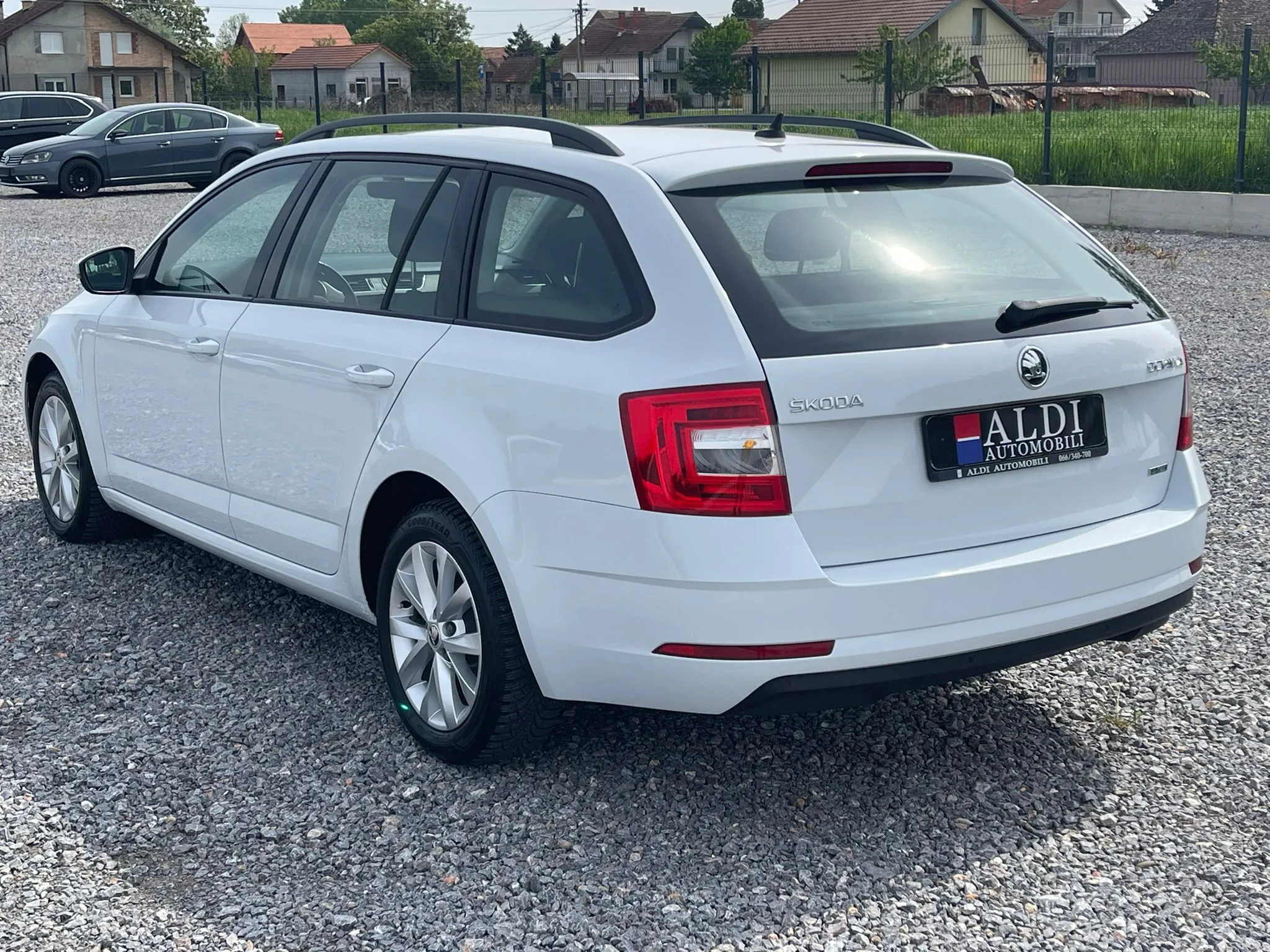 Škoda Octavia 1.4 G-Tec/Executive Image 6