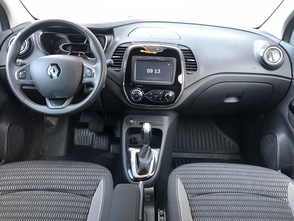 Renault Captur  Image 1