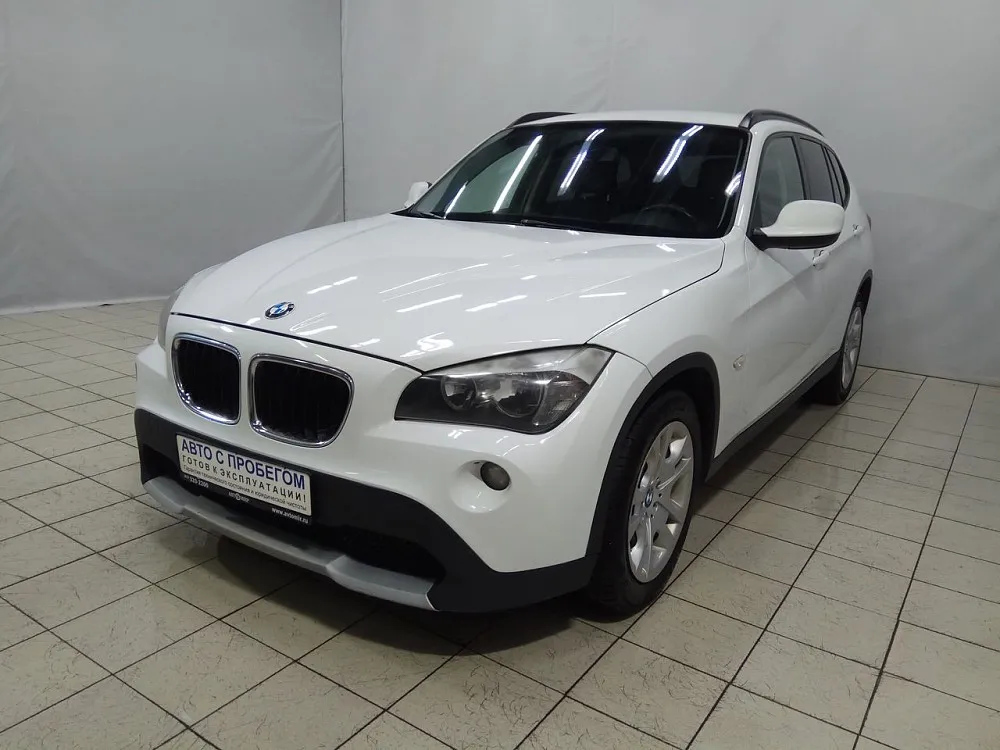 BMW X1  Image 1
