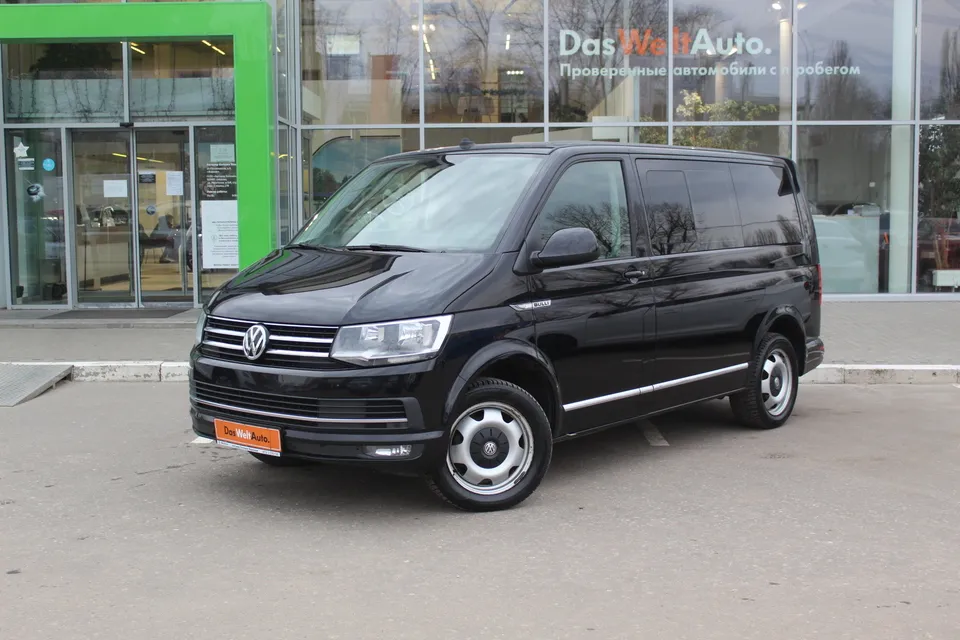 Volkswagen Caravelle  Image 1