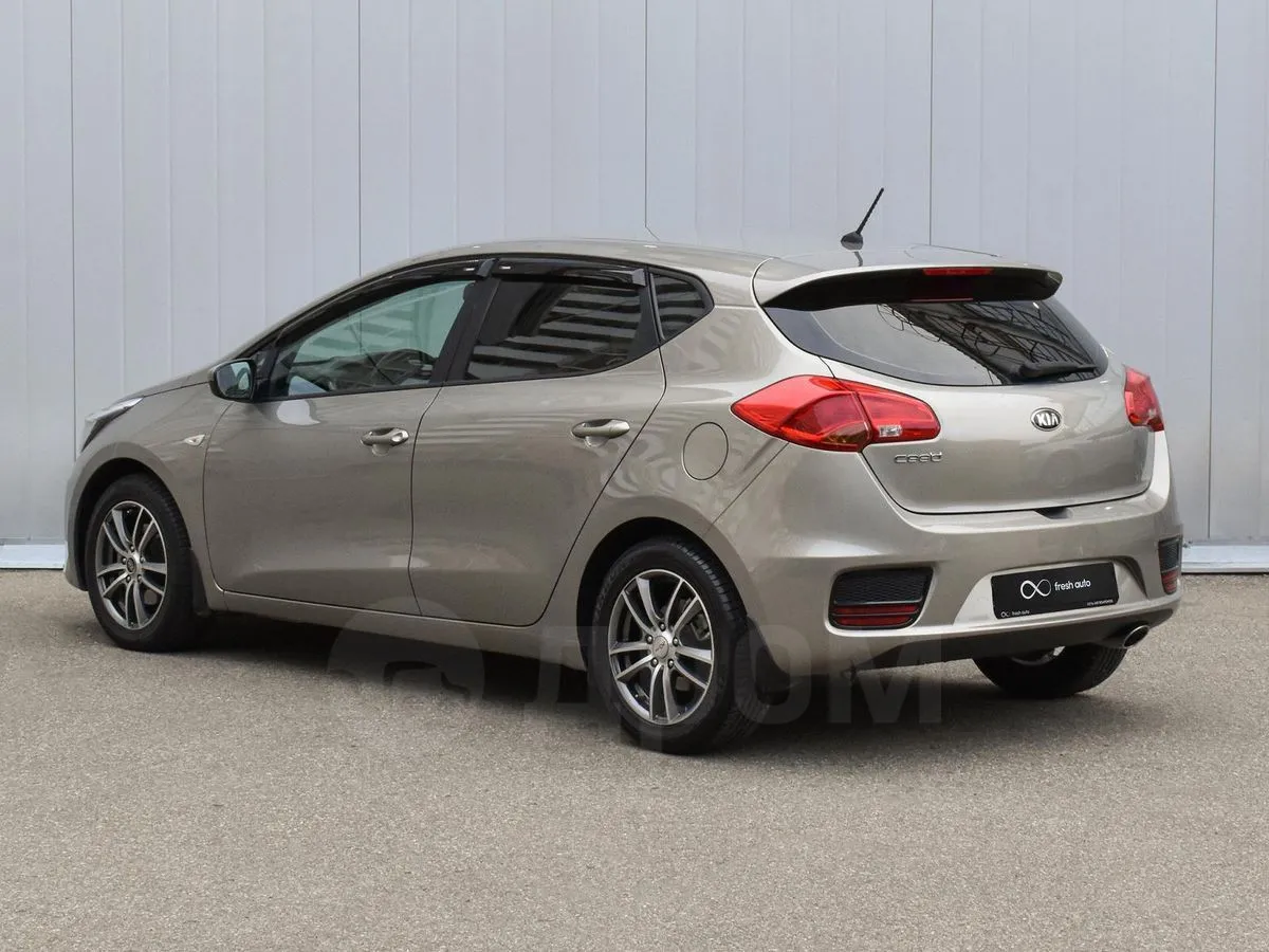 Kia Ceed  Image 9