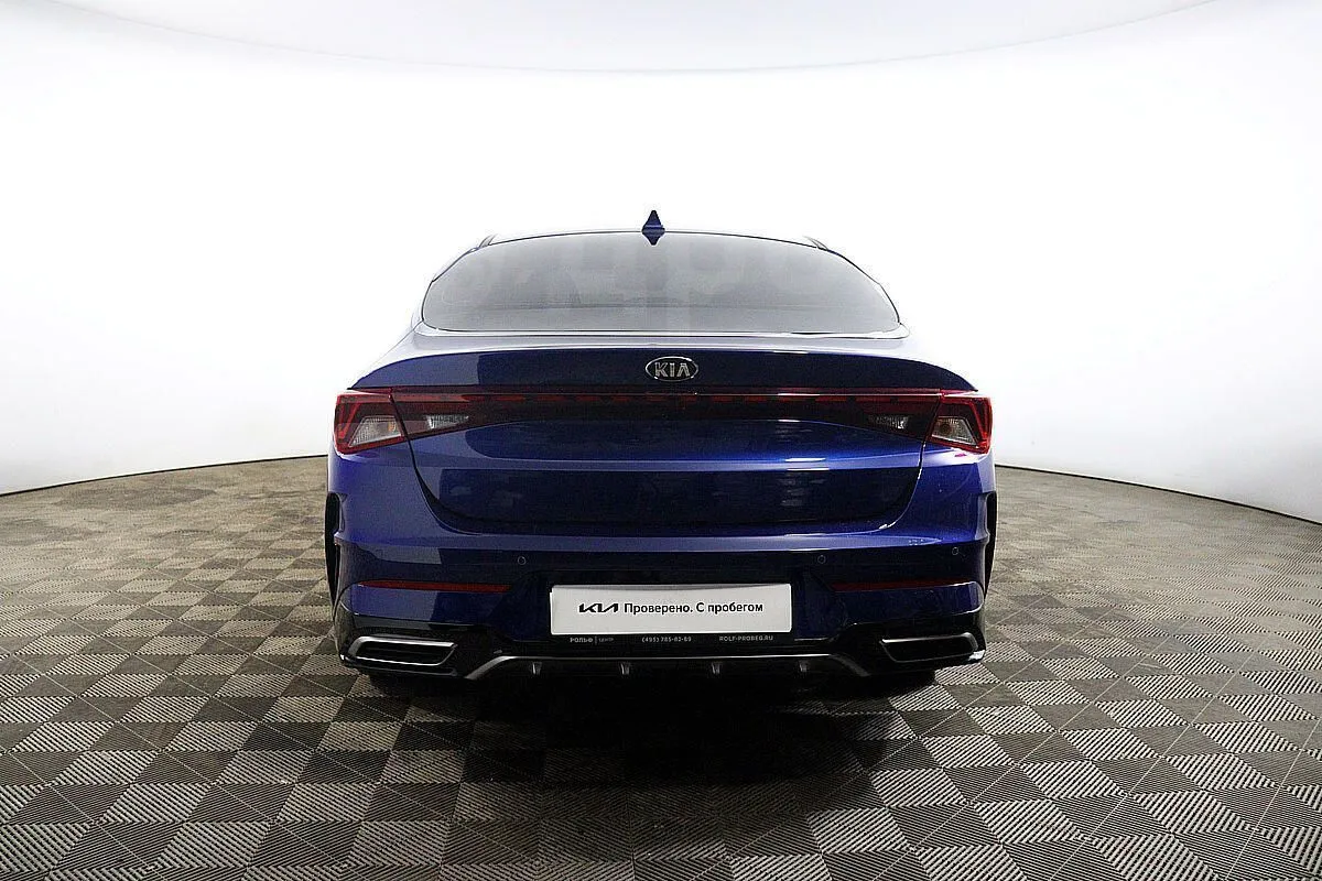 Kia K5  Image 6
