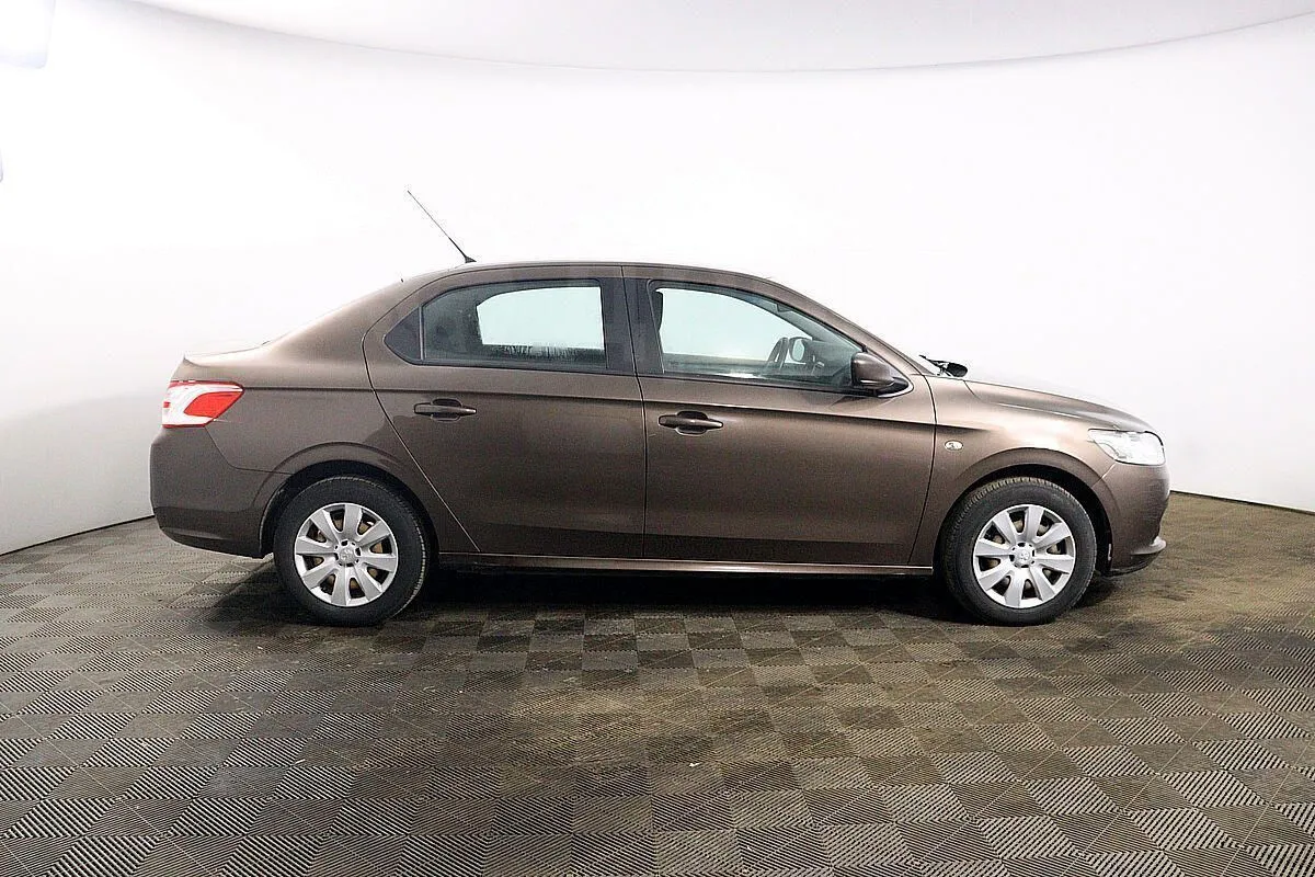 Peugeot 301  Image 4