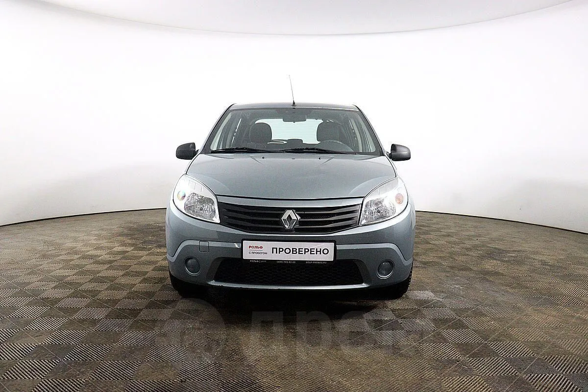 Renault Sandero  Image 2
