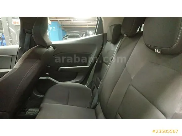 Renault Clio 1.0 TCe Joy Image 10