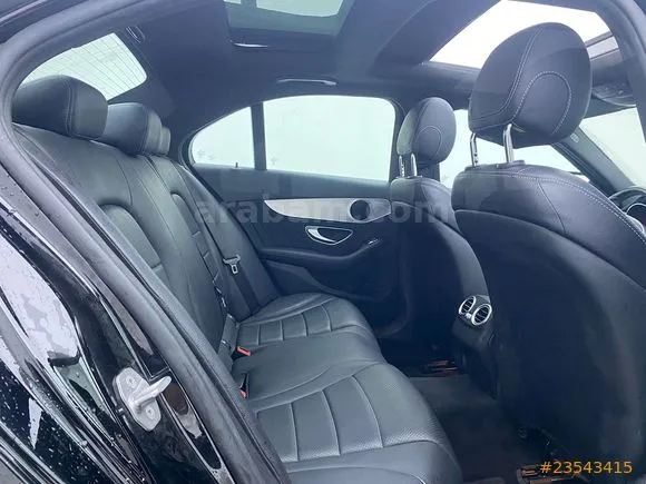 Mercedes-Benz C C 180 AMG Image 9