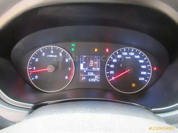 Hyundai i20 1.4 MPI Style Image 10