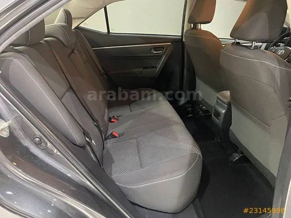 Toyota Corolla 1.4 D-4D Touch Image 10