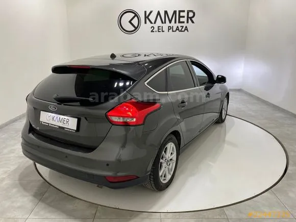Ford Focus 1.6 Ti-VCT Trend X Image 2