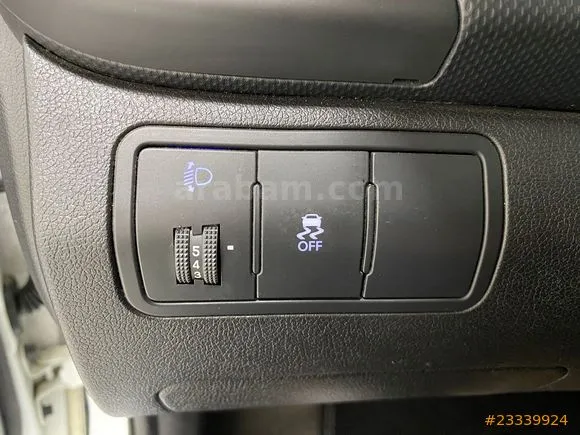 Hyundai Accent Blue 1.6 CRDI Biz Image 8