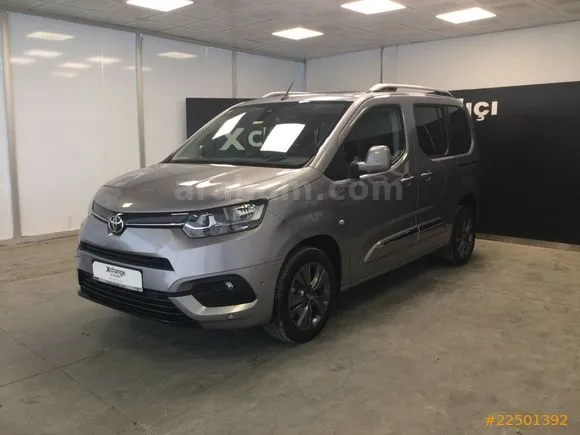 Toyota Proace City 1.5 D Passion X-Pack Modal Image 1