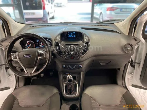 Ford Tourneo Courier 1.6 TDCi Black Line Image 10