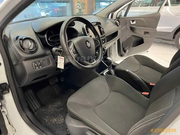 Renault Clio 1.5 dCi SportTourer Touch Image 10